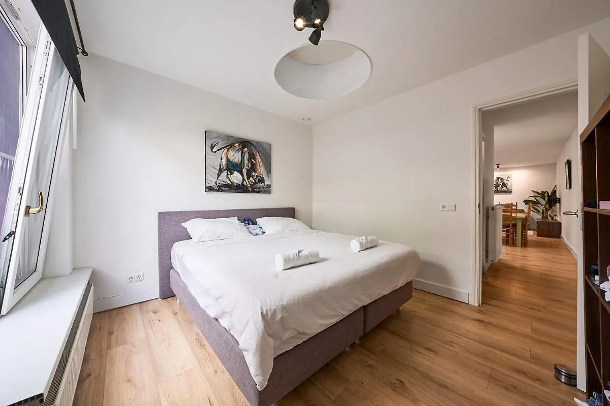 The Suite - Eindhoven - By T&S Apartmán